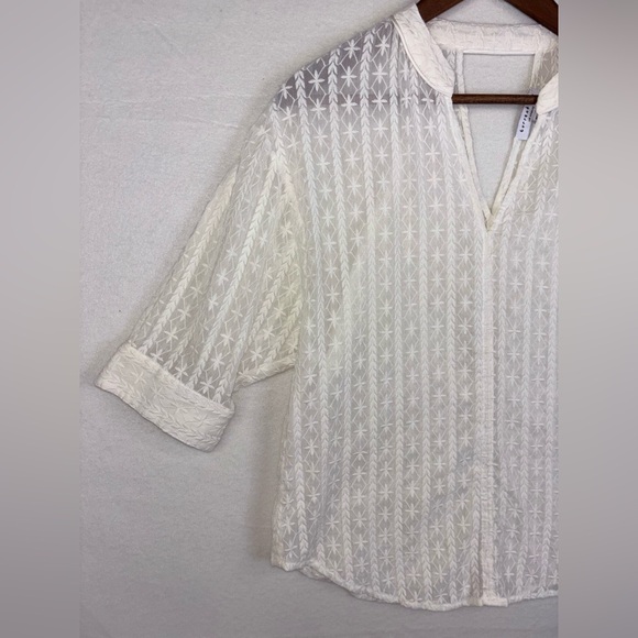 ANTHROPOLOGIE CURRENT AIR Women's White Blouse V‎ Neck Sheer Short Sleeve Medium - Picture 7 of 14
